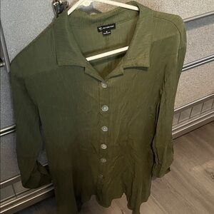 New Directions Olive Green Button-Up Top